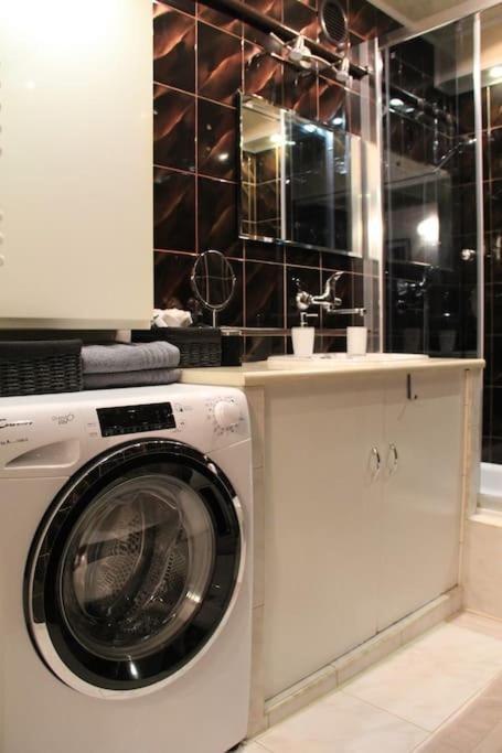 크라쿠프 Uroczy, Jasny Apartament Oraz Bezplatny Parking! 아파트 외부 사진