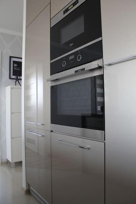 크라쿠프 Uroczy, Jasny Apartament Oraz Bezplatny Parking! 아파트 외부 사진